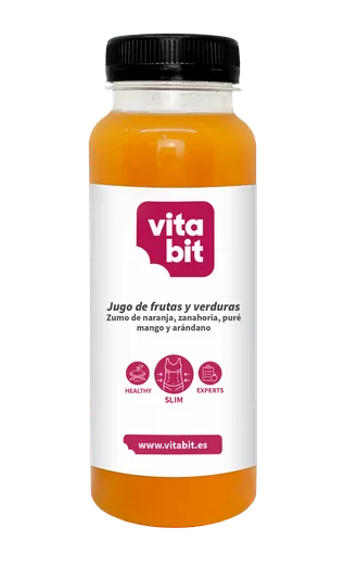 Jugo de naranja, zanahoria, mango y arándano Vitabit